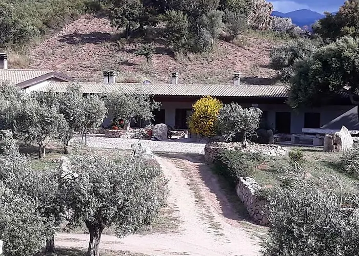 Sa Mendula Panzió Oliena