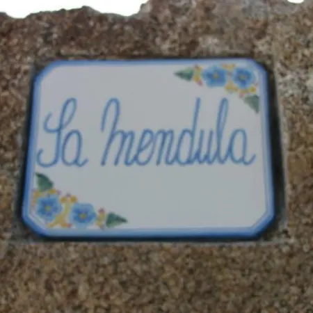 Sa Mendula * Oliena